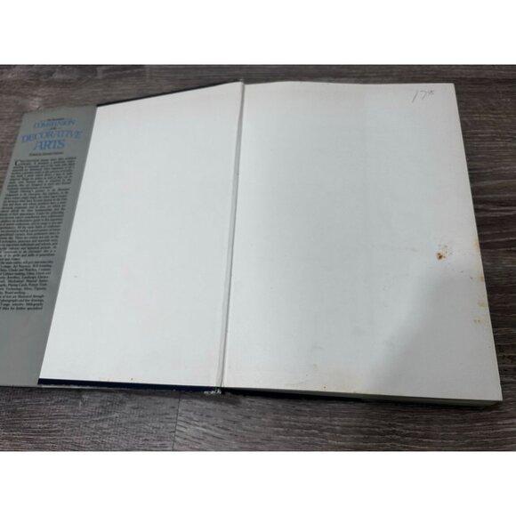 An Illustrated Companion to the Decorative Arts Edited By Harold Osborne Hardcov - Picture 2 of 6
